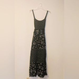 Terra Sky dress. Size: 2X (18w- 20w) Color: black, shades of grey, white